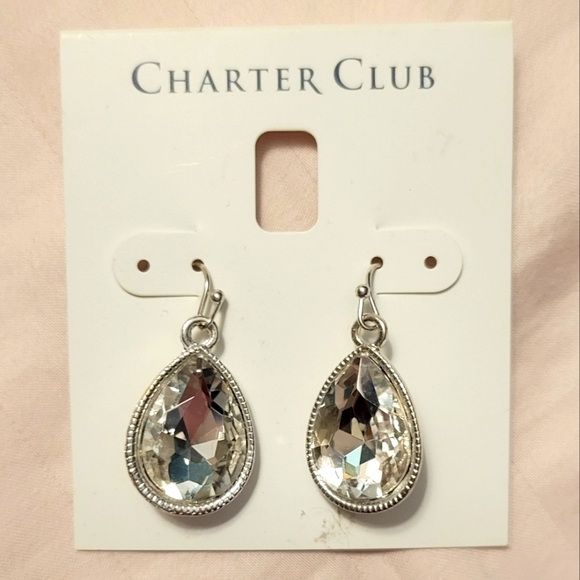 Charter Club NWT Silvertone Chrystal Dangle Earrings - Picture 3 of 5